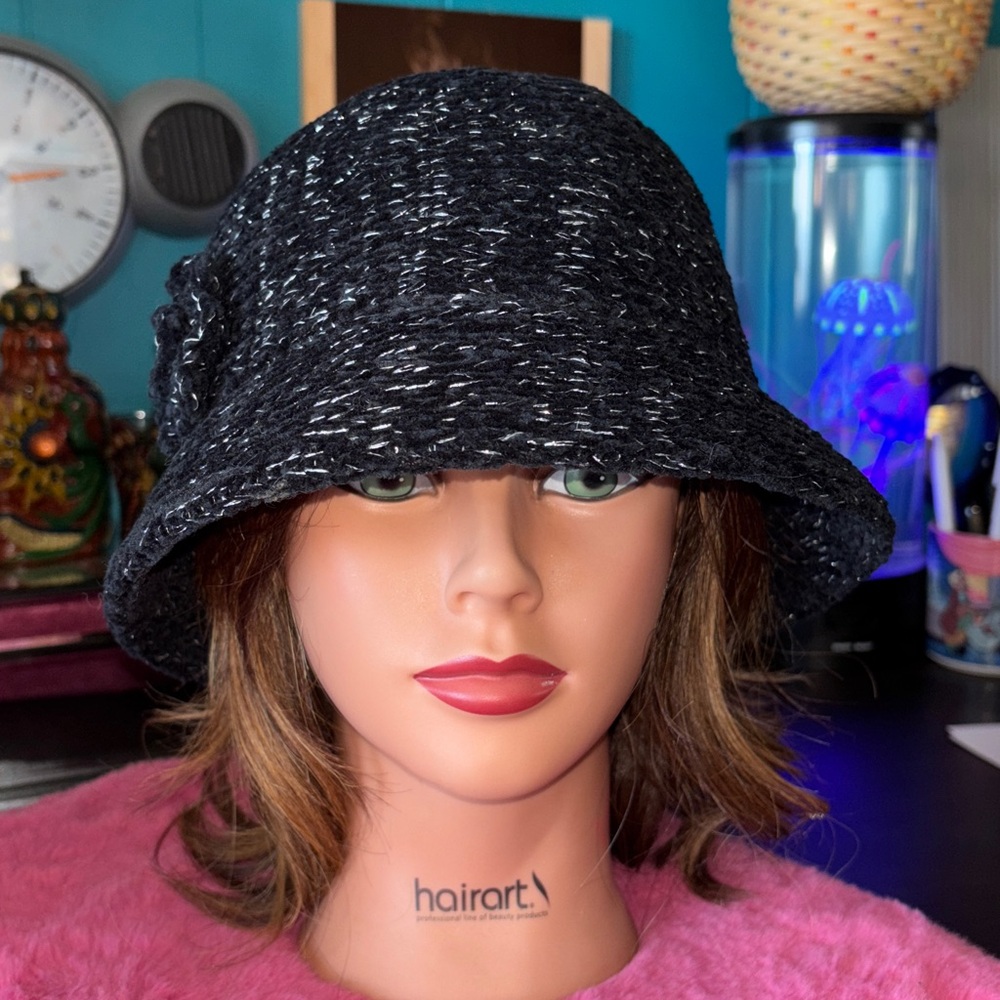 EUC AUGUST HAT COMPANY Knit Chenille Cloche Bucket Fisherman Hat